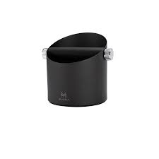 Muvna Metal Knock Tube with High Back: Black